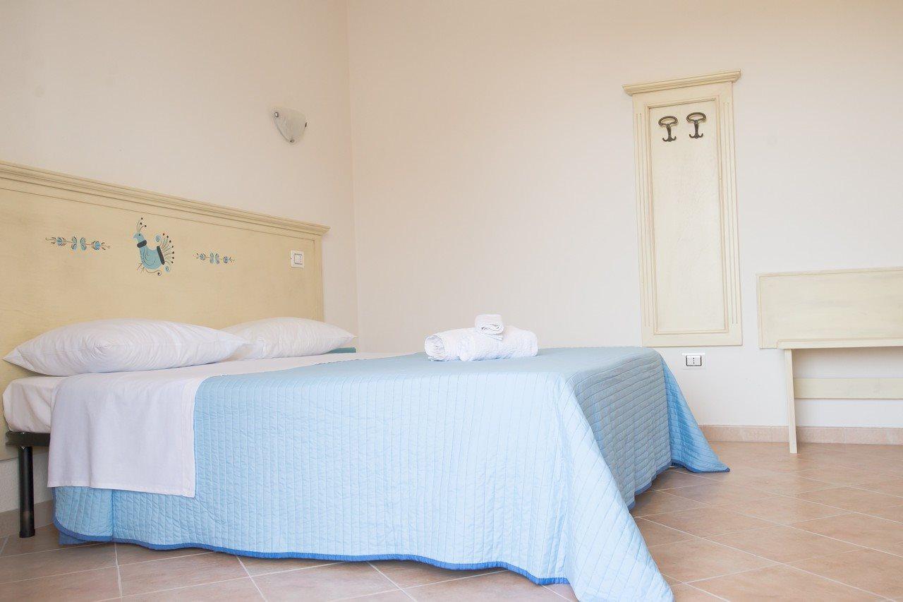 Baia Delle Mimose Aparthotel Badesi Exterior photo